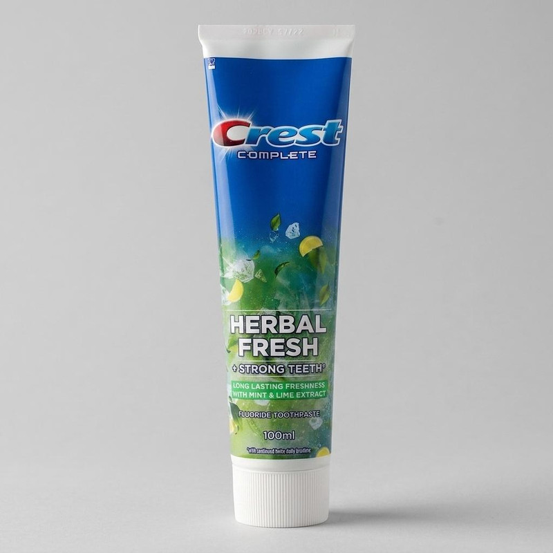 خمیر دندان کاهش دهنده پلاک دندان کرست مدل HERBAL FRESH حجم 100 میلیلیتر