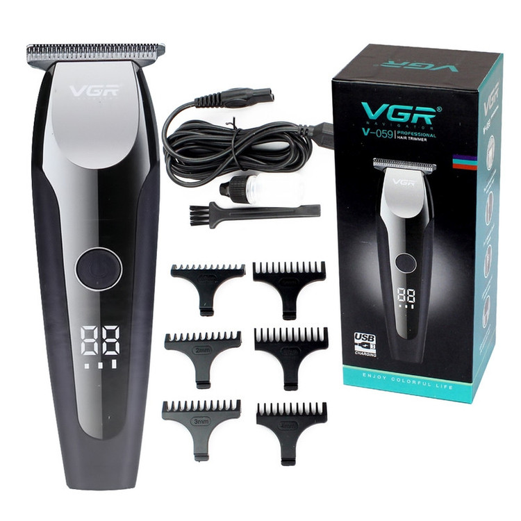 ماشین اصلاح موی صورت و بدن وی جی ار مدل V-059 با تیغه استیل ضد زنگ خودتیز شونده، باتری لیتیوم یونی با 150 دقیقه زمان استفاده، نمایشگر دیجیتال، تنظیم سرعت 3 مرحلهای و 6 عدد شانه سایز 1 تا 6 میلیمتر