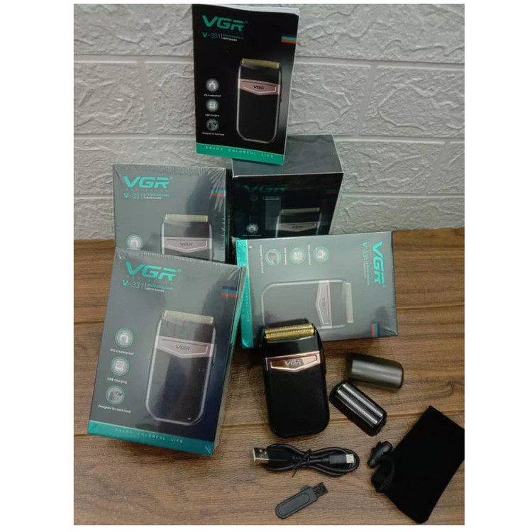 ماشین اصلاح موی صورت وی جی ار مدل 331 ضدآب با طراحی ارگونومیک، تیغه استیل پیشرفته سهتیغه، شارژ USB و قابلیت استفاده خشک و مرطوب