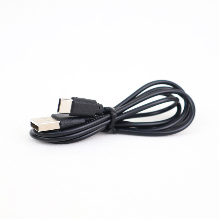 ماشین اصلاح موی سر و صورت شارژی جاماکی مدل JPC90017 با موتور 7500 دور در دقیقه، تیغه استیل ضد زنگ، طراحی ارگونومیک، نمایشگر میزان شارژ، قابلیت اصلاح با شماره صفر و شارژر تایپ سی