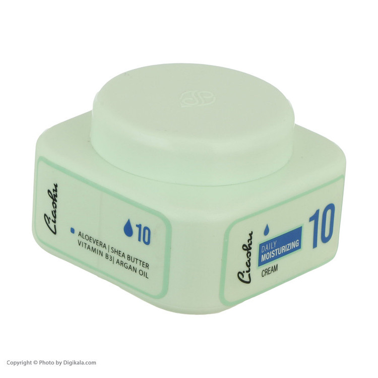 کرم مرطوب کننده لیاشو مدل Shea Butter حجم 220 میلی لیتر