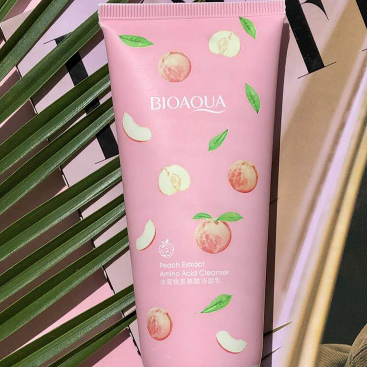 کرم مرطوب کننده بایو آکوا مدل Peach Extract حجم 30 میلی لیتر