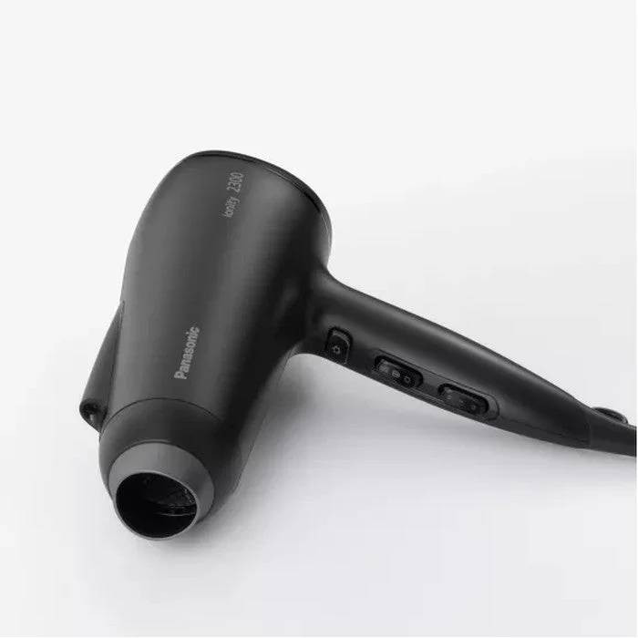 سشوار خانگی 2300 وات پاناسونیک مدل EH-NE85، موتور AC، وزن 460 گرم، دارای سری متمرکزکننده باریک با ویژگی صافکنندگی، با قابلیت فناوری تولید یون