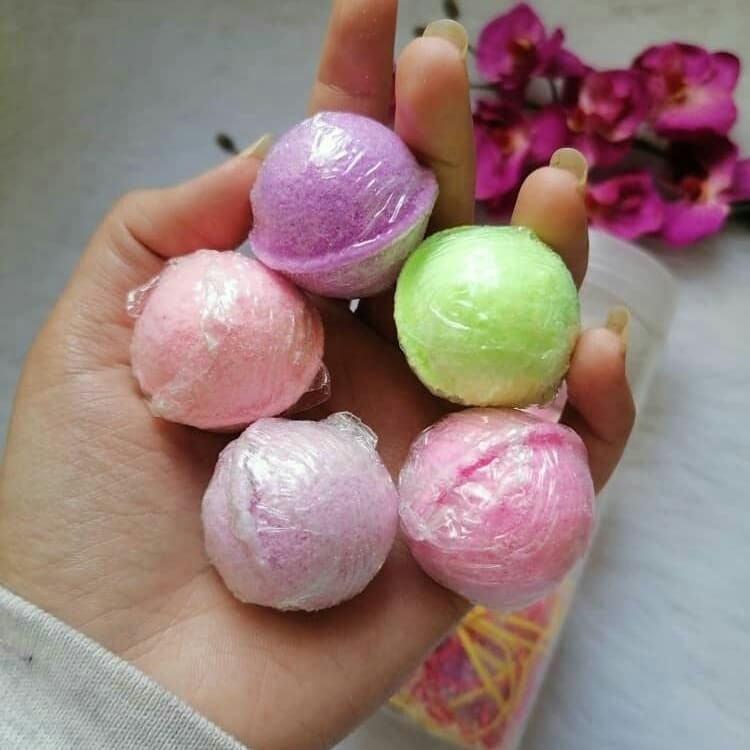 کوکتل نمک حمام مدل M وزن 400 گرم مجموعه 6 عددی