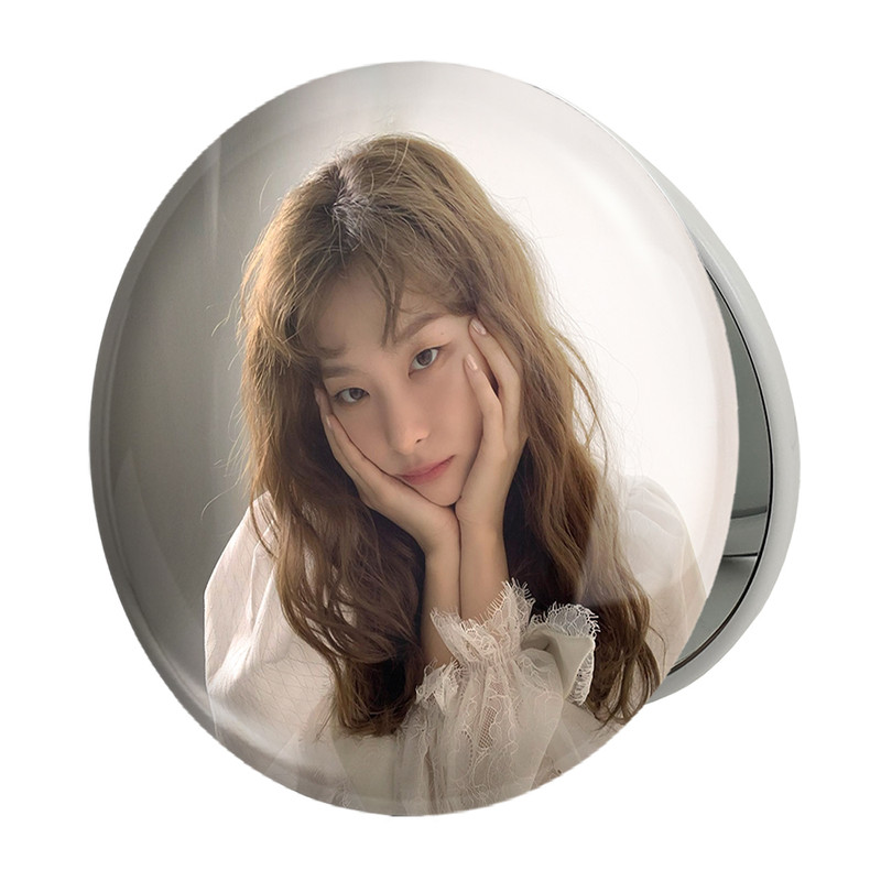 آینه جیبی خندالو طرح سولگی گروه رد ولوت Red Velvet مدل تاشو کد 19618