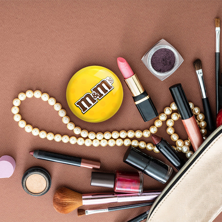 آینه جیبی خندالو طرح ام اند ام m&m مدل تاشو کد 6208