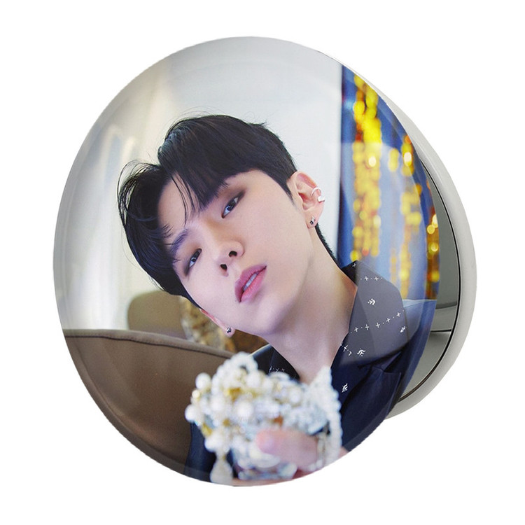 آینه جیبی خندالو طرح کیهیون گروه مانستا اکس MONSTA X مدل تاشو کد 21154
