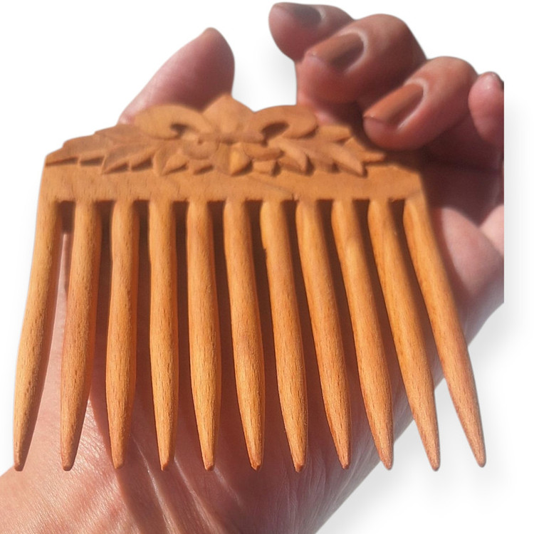 شانه مو مدل چوبی لیانا