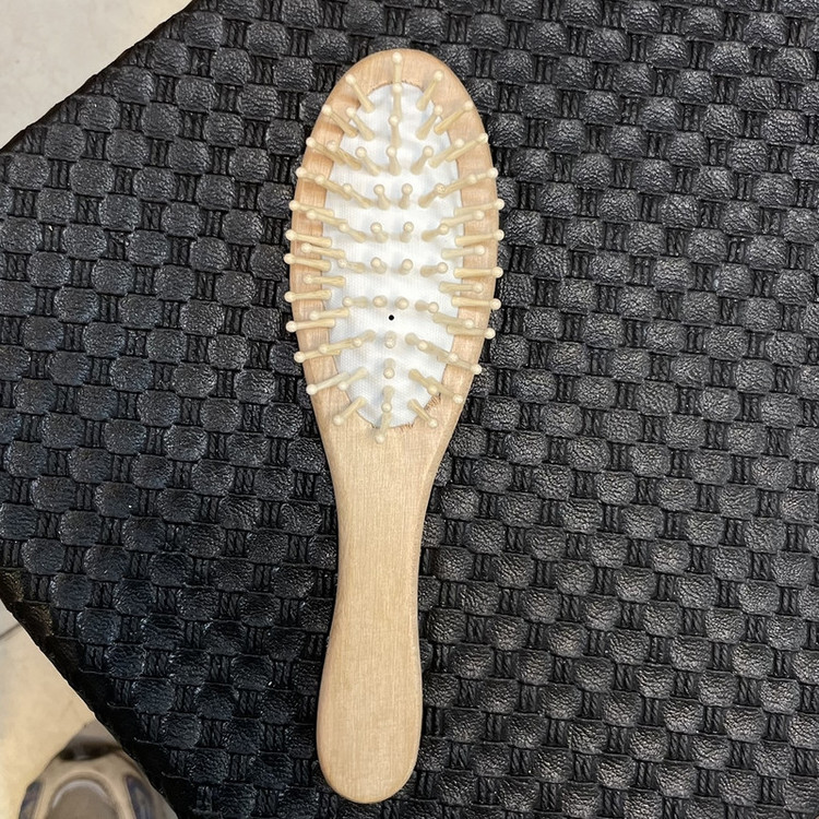 شانه مو مدل چوبی