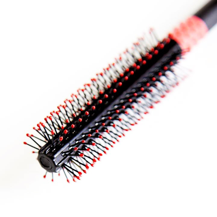 برس مو مدل quiff roller