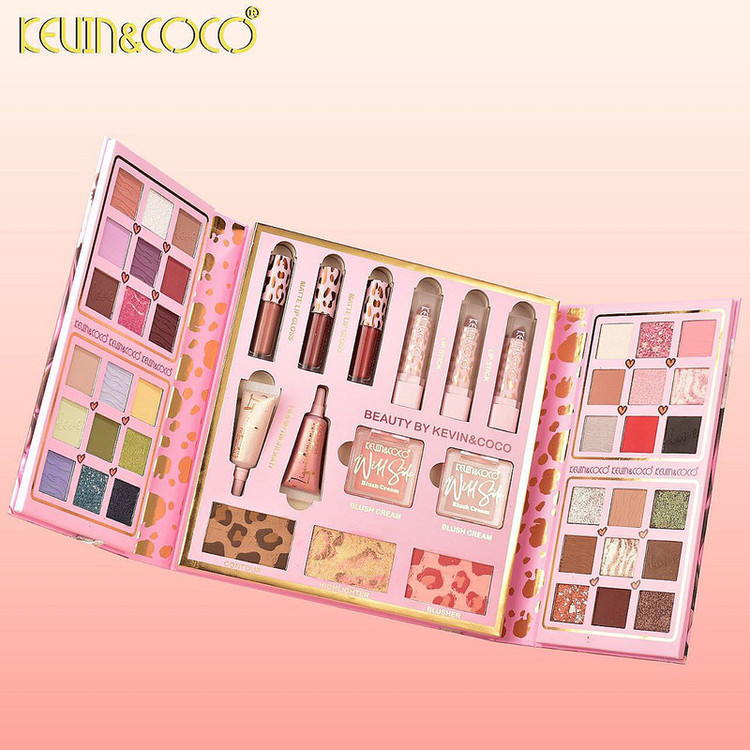 مجموعه آرایشی کوین کوکو مدل girly کد 01 بسته ۱۱ عددی