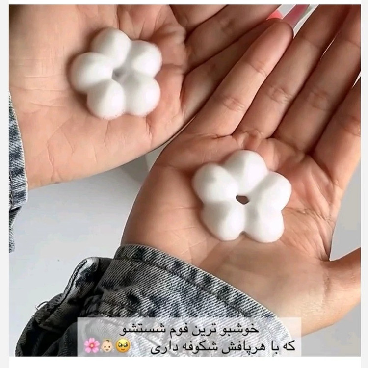 فوم شستوشوی صورت لونکو مدل شکوفه مناسب برای انواع پوست حجم 300 میلیلیتر